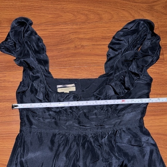 Burberry London Silk Ruffle Blouse Sleeveless Top in Navy Blue US 4 - Picture 6 of 10